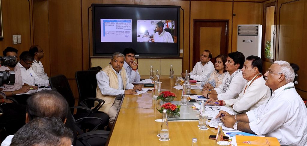 अति पिछड़ा वर्ग एवं गुर्जर समाज की मांगों पर मंत्रीगण समिति की तीसरी बैठक सम्पन्न: आश्रित को अनुकंपा नियुक्ति, आंदोलनकारियों के केस होंगे समाप्त