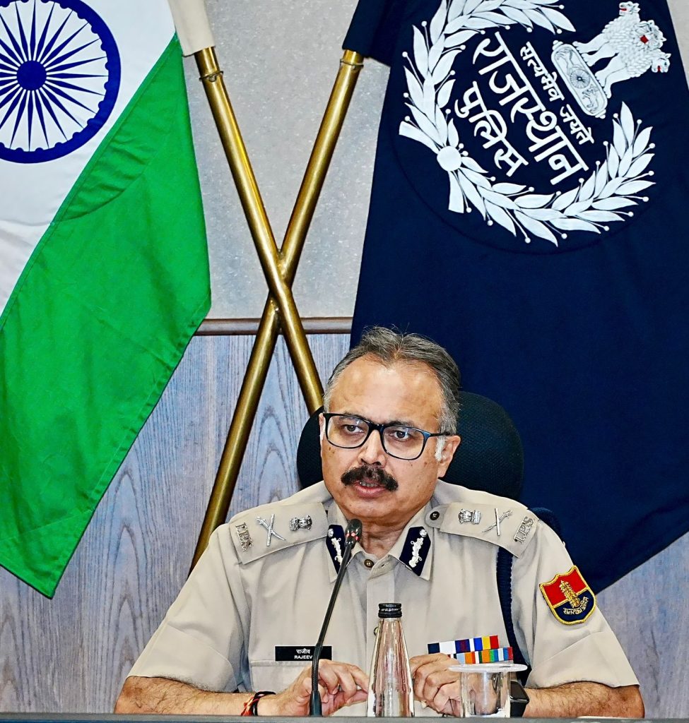 डीजीपी राजीव शर्मा की अध्यक्षता में हाईलेवल बैठक — गैंग और हार्डकोर अपराधियों पर राज्यस्तरीय कार्रवाई के निर्देश — संगठित अपराध पर जीरो टॉलरेंस नीति
