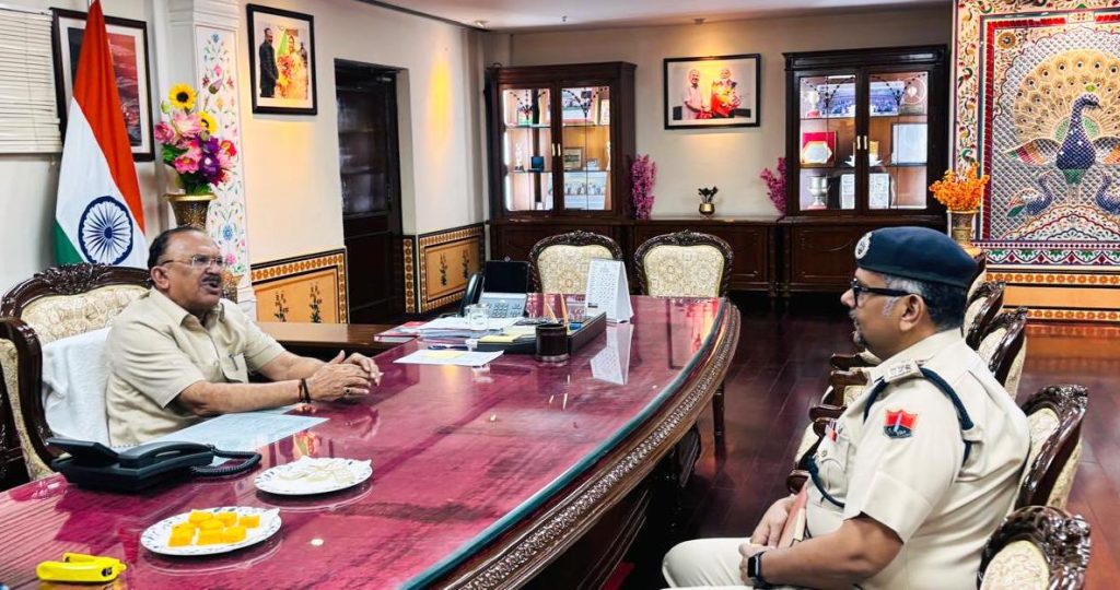 विधानसभा अध्यक्ष से एसीबी महानिदेशक और जयपुर पुलिस आयुक्त की शिष्टाचार भेंट