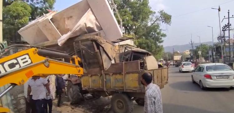पुष्कर मेला 2025: प्रशासन अलर्ट मोड पर — पुलिस और नगर परिषद की संयुक्त कार्रवाई, अतिक्रमण हटाओ अभियान शुरू
