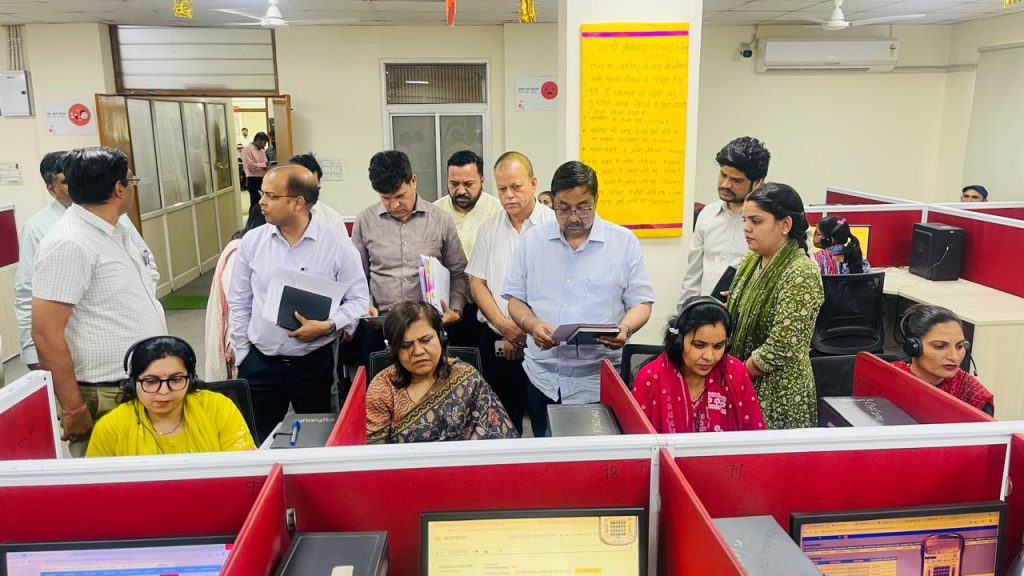 अतिरिक्त मुख्य सचिव अपर्णा अरोड़ा ने किया राजस्थान संपर्क हेल्पलाइन (181) का औचक निरीक्षण