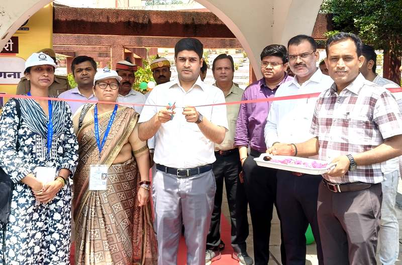 जनगणना-2027 के अंतर्गत मकान गणना/सूचीकरण कार्य का जिलाधिकारी ने किया शुभारंभ