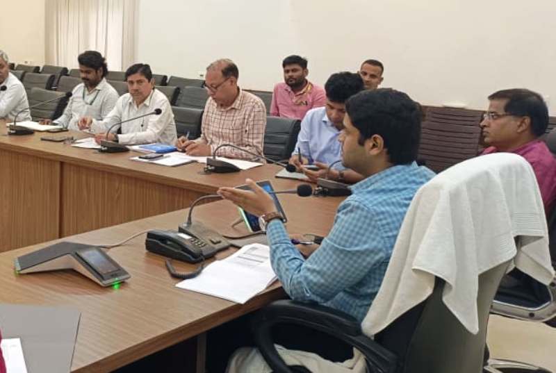 नगरीय क्षेत्र के मुख्य मार्गो को अतिक्रमण से मुक्त कराएं सभी अधिशासी अधिकारी- जिलाधिकारी