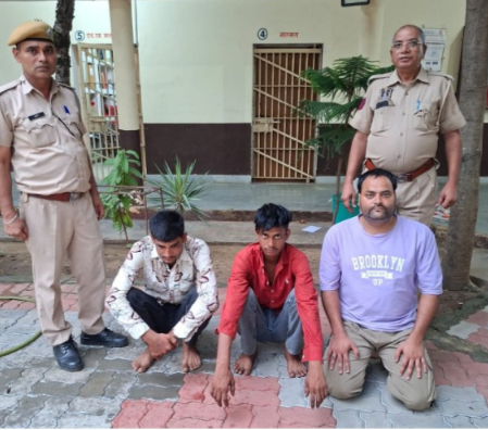 कालवाड़ के बांडी नदी बालाजी मंदिर में चोरी का पर्दाफाश: 2 शातिर चोर और चोरी का माल खरीदने वाला सर्राफा गिरफ्तार